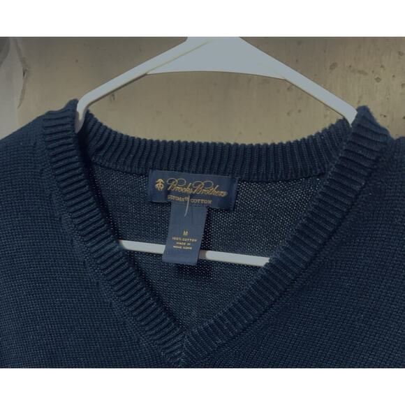 Brooks Brothers 346 Pima Cotton Sweater Size M Dark Navy Blue Long Sleeve V-Neck - Picture 2 of 4
